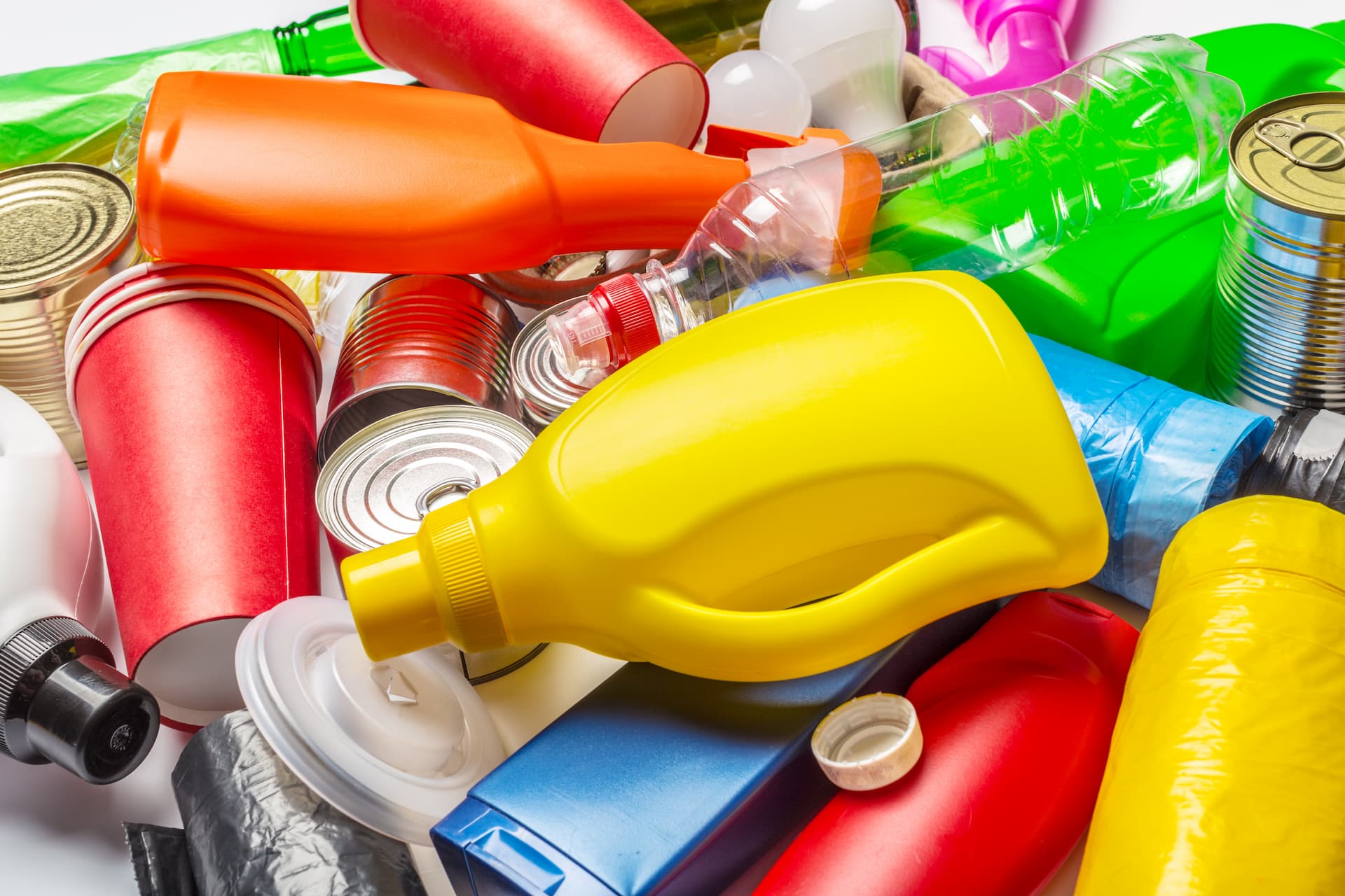 eco-concept-on-table-background-top-view-2025-02-25-15-36-33-utc (2)